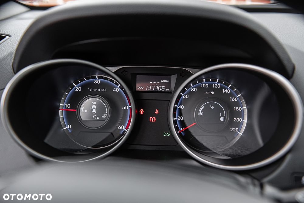 Hyundai ix35 2.0 CRDi Premium 4WD - 16