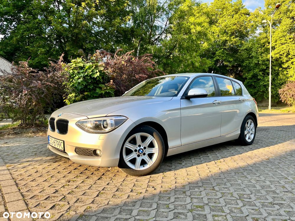 BMW Seria 1 116i - 1
