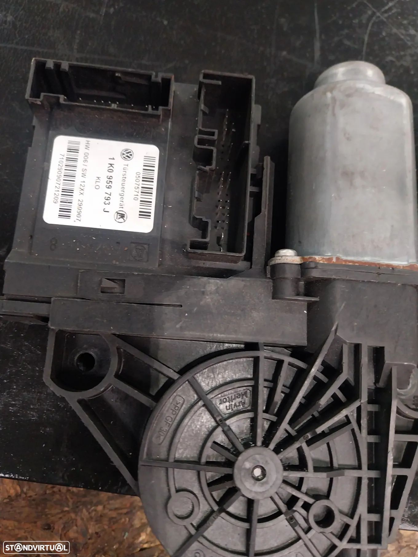 Motor elevador Golf V Ref:  1K0 959 793J - 1