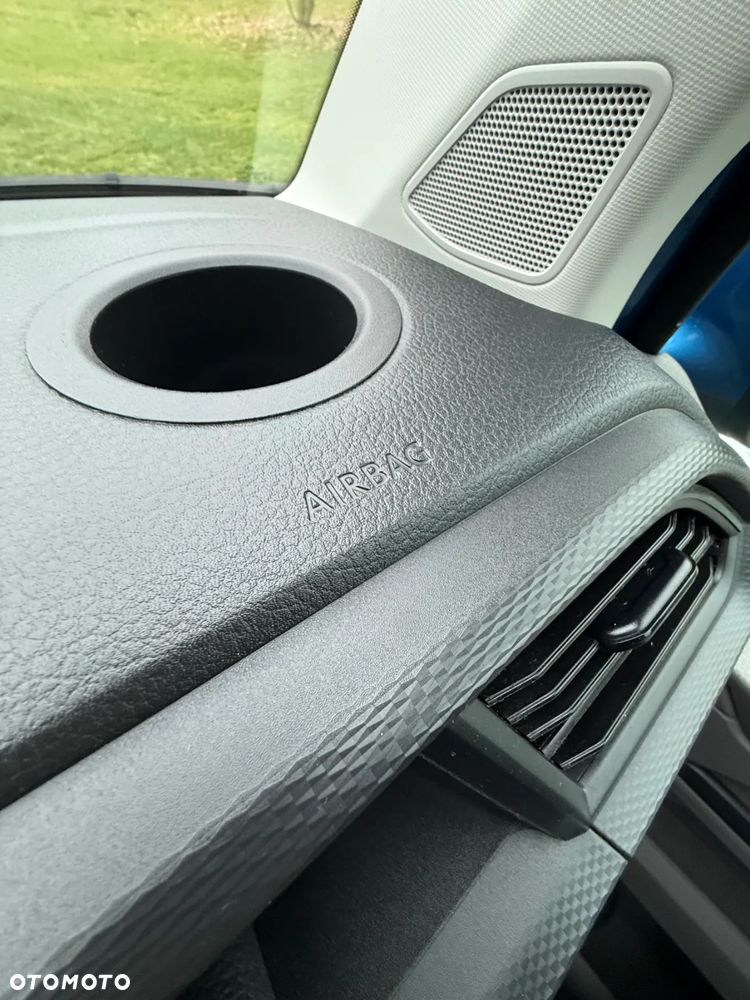 Volkswagen Transporter T6 - 20