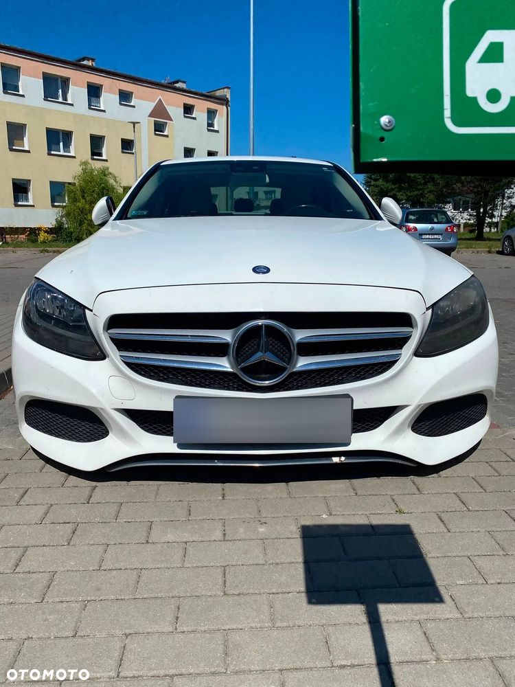 Mercedes-Benz Klasa C 300 7G-TRONIC Exclusive - 2