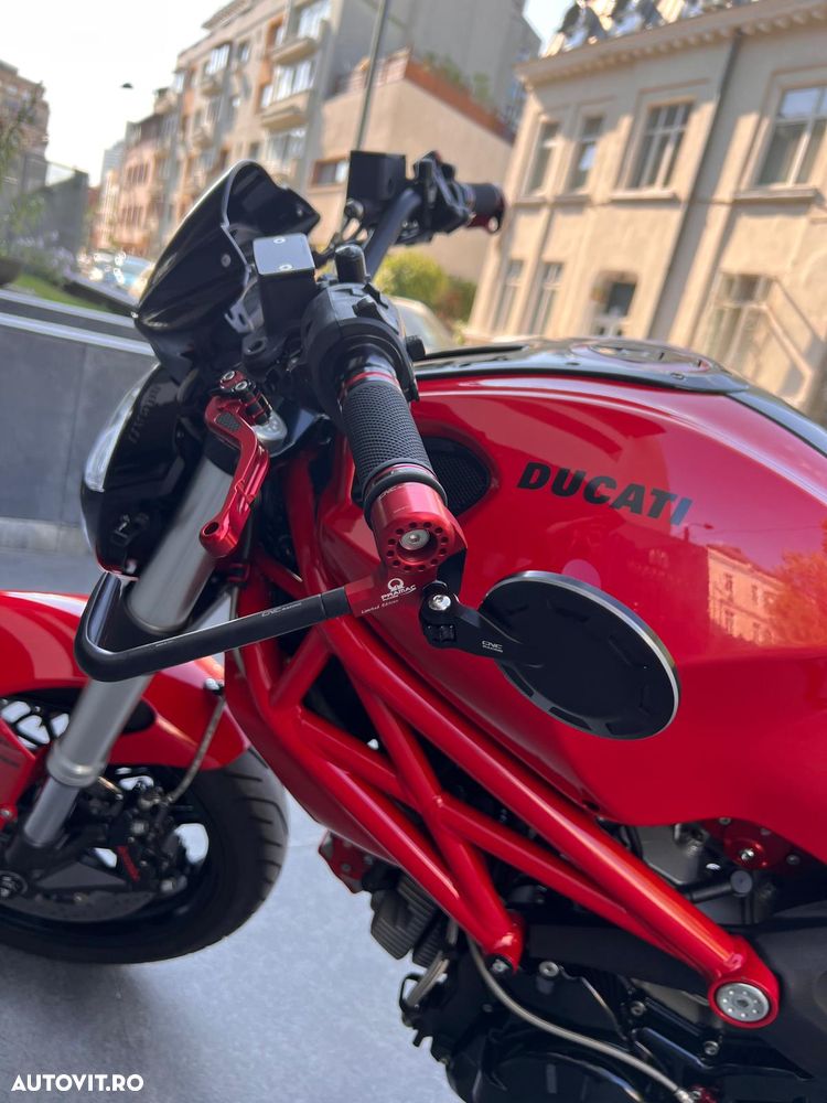 Ducati Monster 800 S - 32