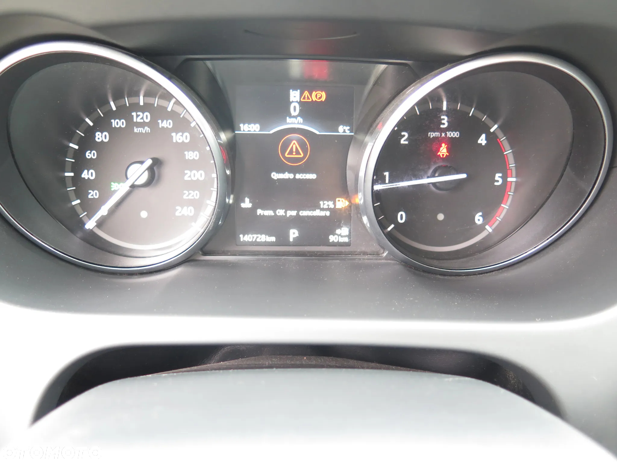 Land Rover Discovery Sport - 5