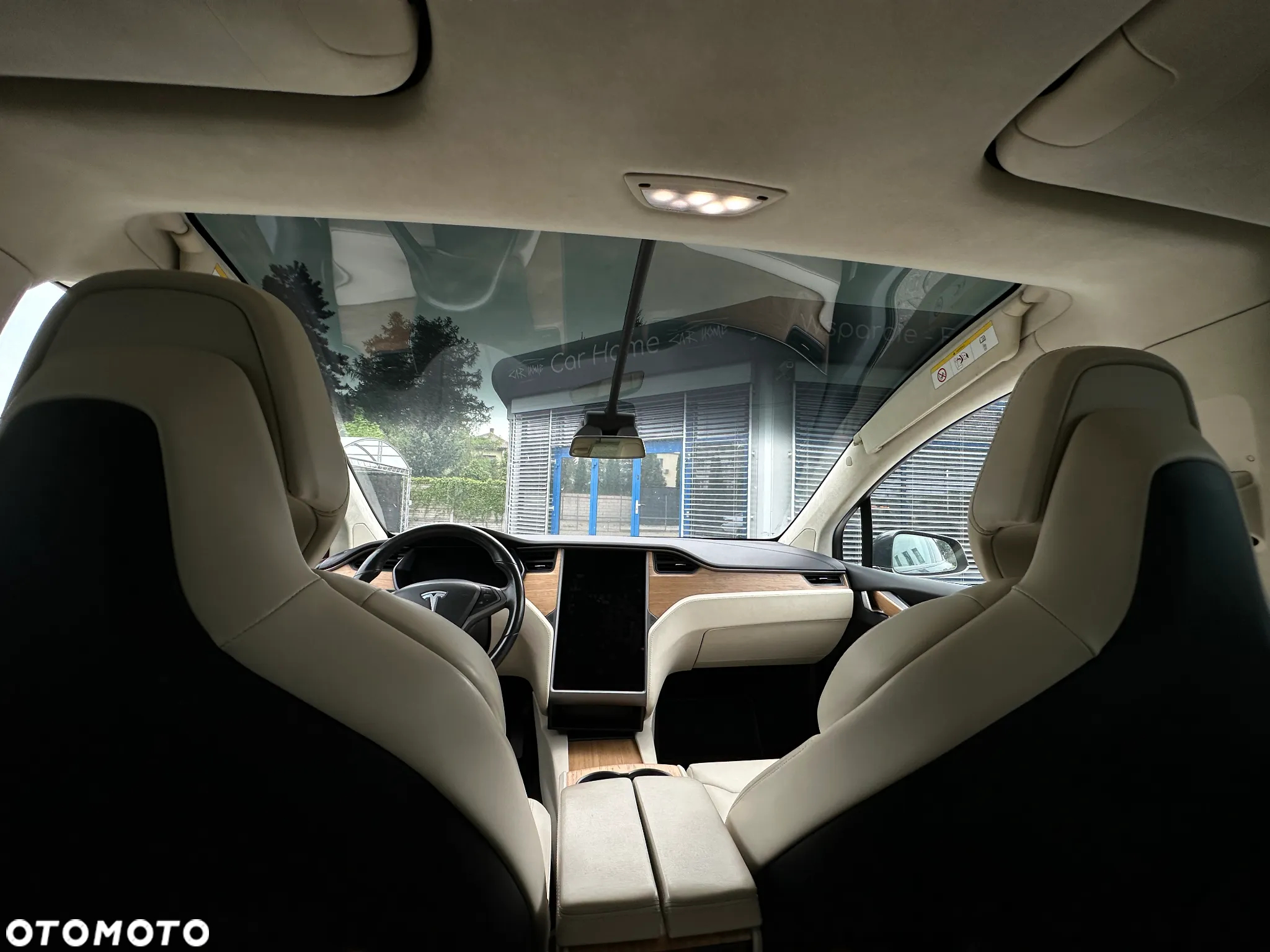 Tesla Model X Long Range Plus - 17