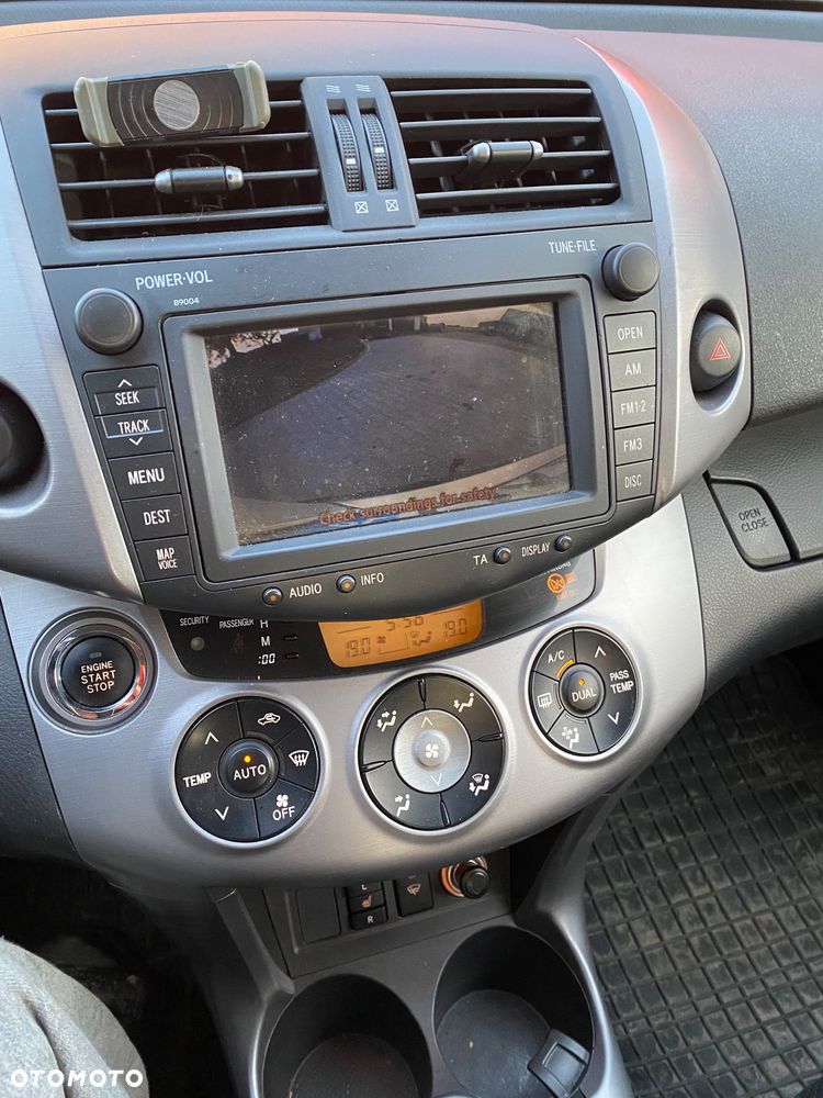 Toyota RAV4 2.2 D-CAT X Platinium - 14