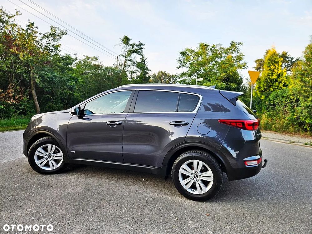 Kia Sportage 2.0 CRDI 4WD Automatik Dream-Team Edition - 9