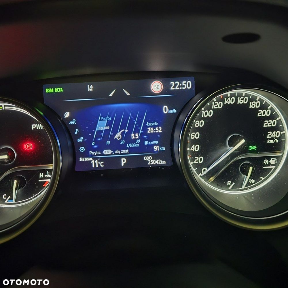 Toyota Camry 2.5 Hybrid Executive CVT - 14