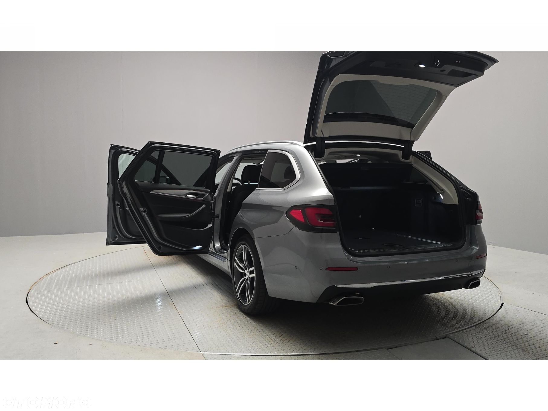 BMW Seria 5 - 15
