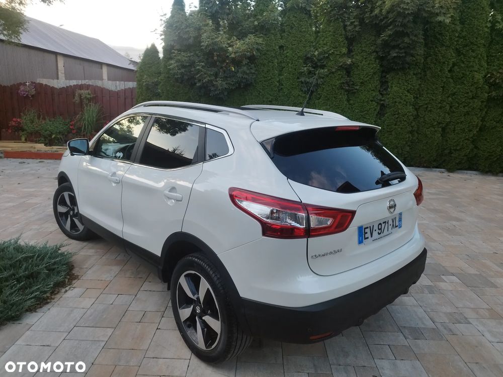Nissan Qashqai - 14
