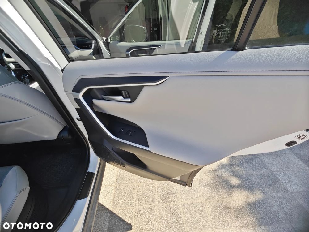 Toyota RAV4 2.5 Hybrid Executive 4x4 - 13