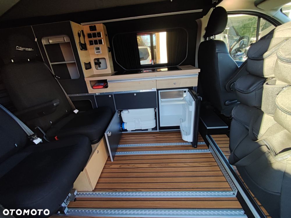 Renault Trafic long - 19