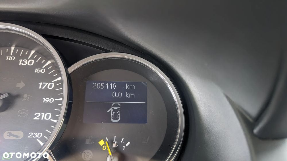 Renault Fluence 1.6 16V Privilege Euro5 - 25