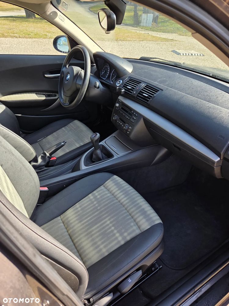 BMW Seria 1 118d - 7