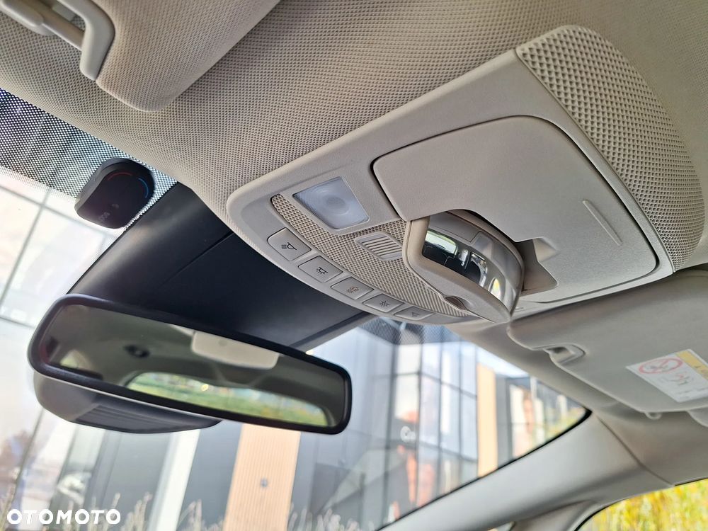 Ford S-Max 2.0 EcoBlue Titanium - 35