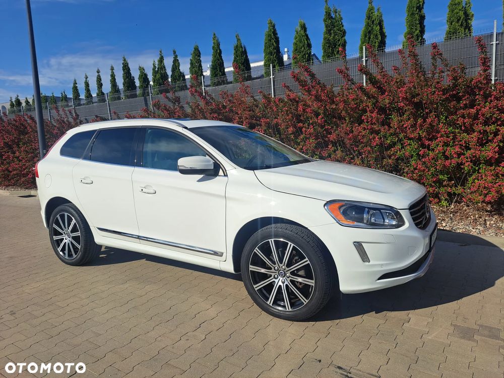 Volvo XC 60 T6 AWD Edition Pro - 4
