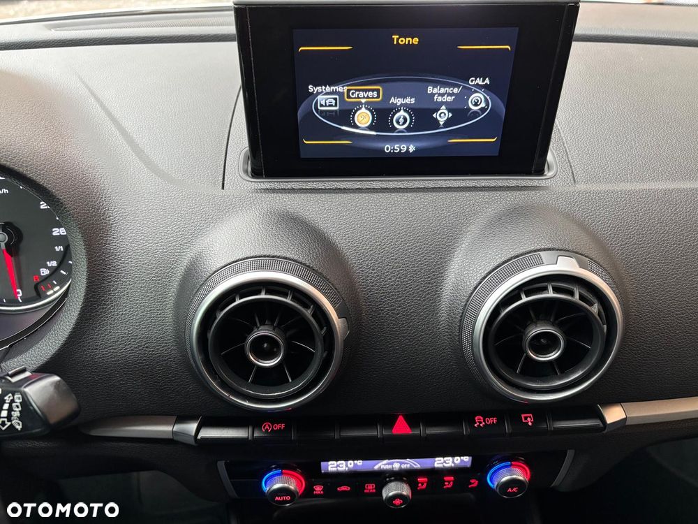 Audi A3 Sportback 1.6 TDI (clean diesel) S line Sportpaket - 33