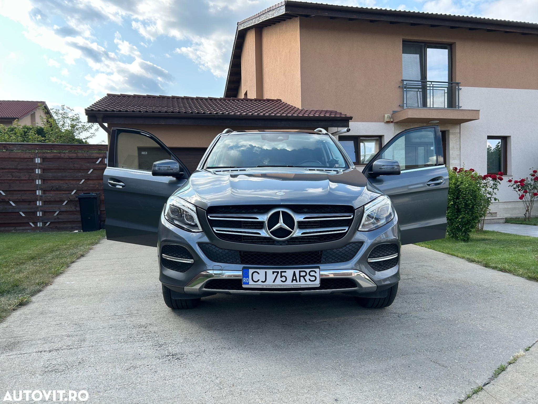 Mercedes-Benz GLE 250 d 4MATIC - 2
