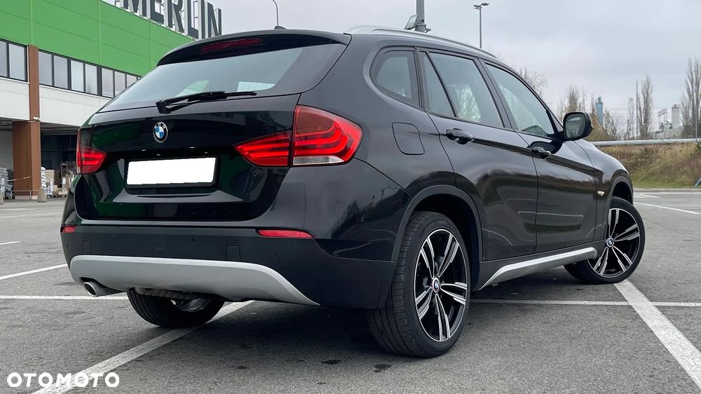 BMW X1 xDrive20d - 36