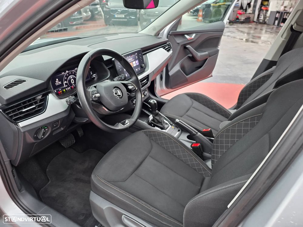 Skoda Kamiq 1.0 TSI Scoutline DSG - 20