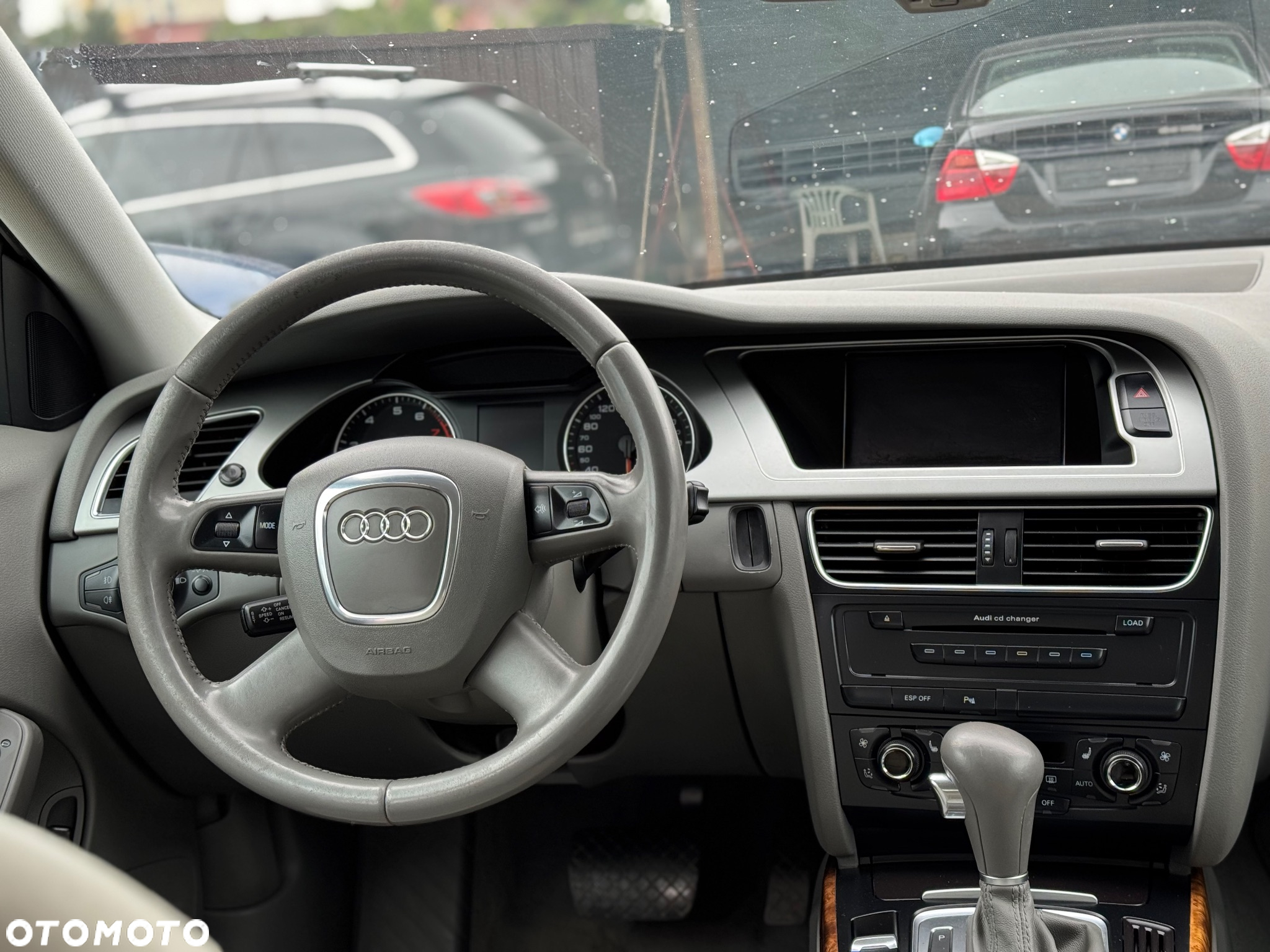 Audi A4 - 24