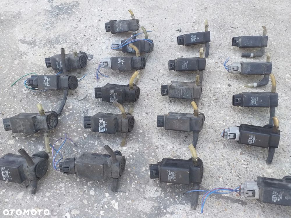 TOYOTA CELICA V VI pompka spryskiwaczy silniczek - 2