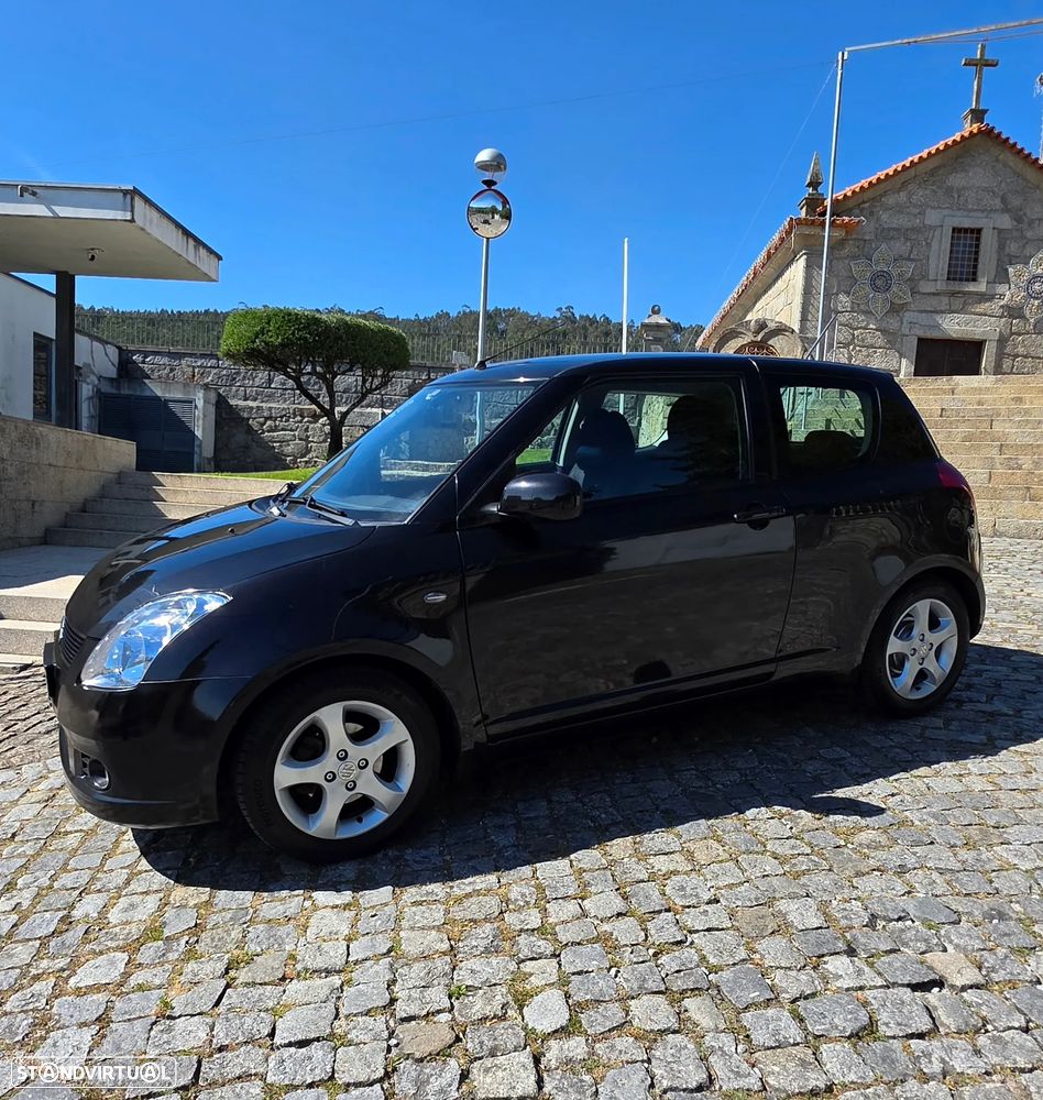 Suzuki Swift 1.3 16V GA - 7