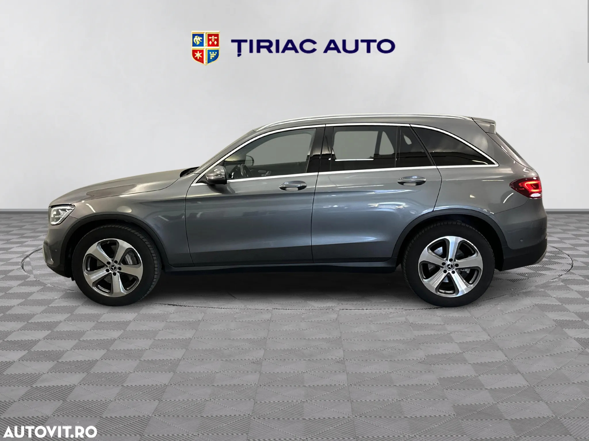 Mercedes-Benz GLC 220 d 4MATIC - 2