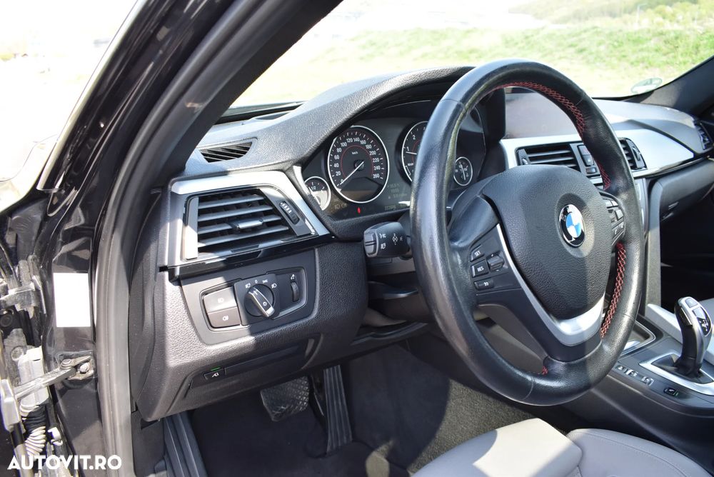 BMW Seria 3 320d Sport-Aut. Sport Line - 14