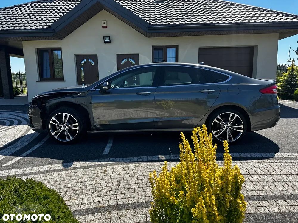 Ford Mondeo 2.0 EcoBoost Titanium - 9