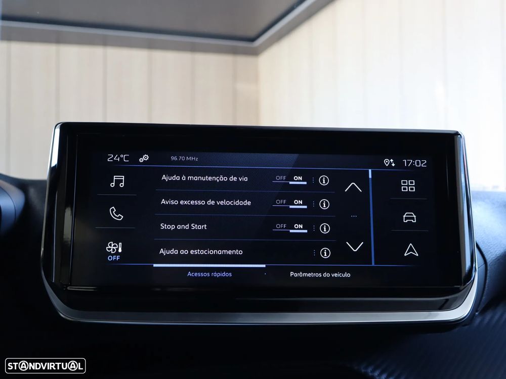 Peugeot 2008 1.2 PureTech Style - 21
