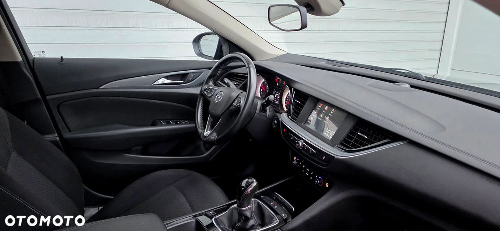 Opel Insignia 1.6 ECOTEC Edition - 10