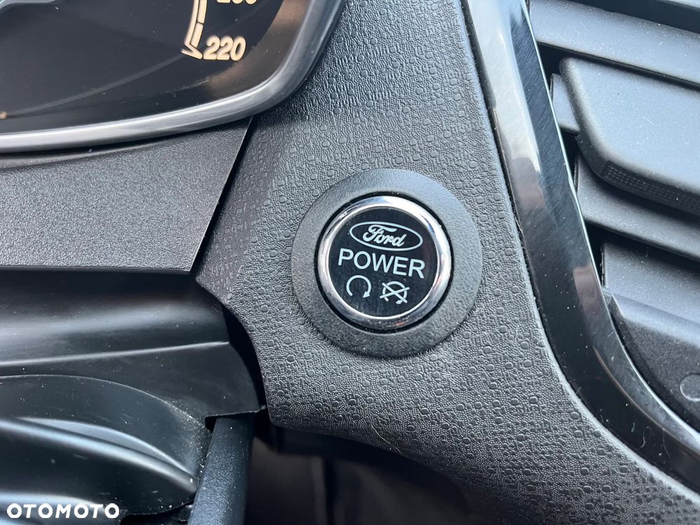 Ford Fiesta 1.0 EcoBoost Titanium - 28
