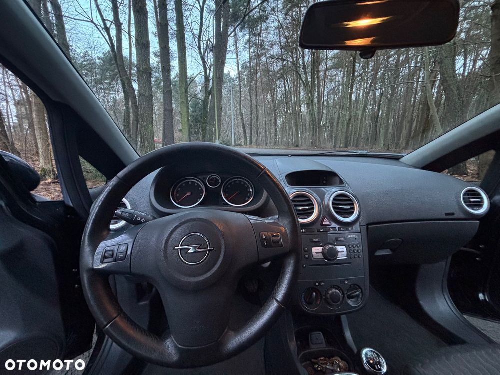 Opel Corsa - 21