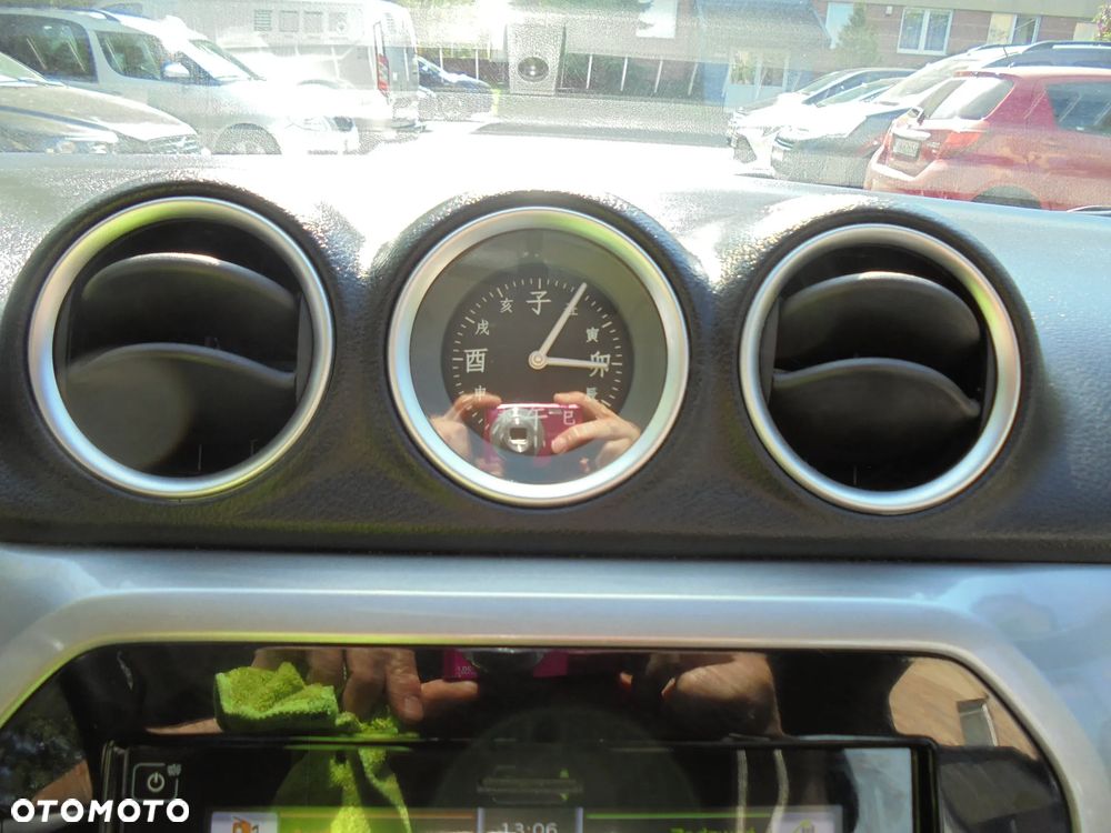 Suzuki Vitara 1.6 Comfort 2WD - 22