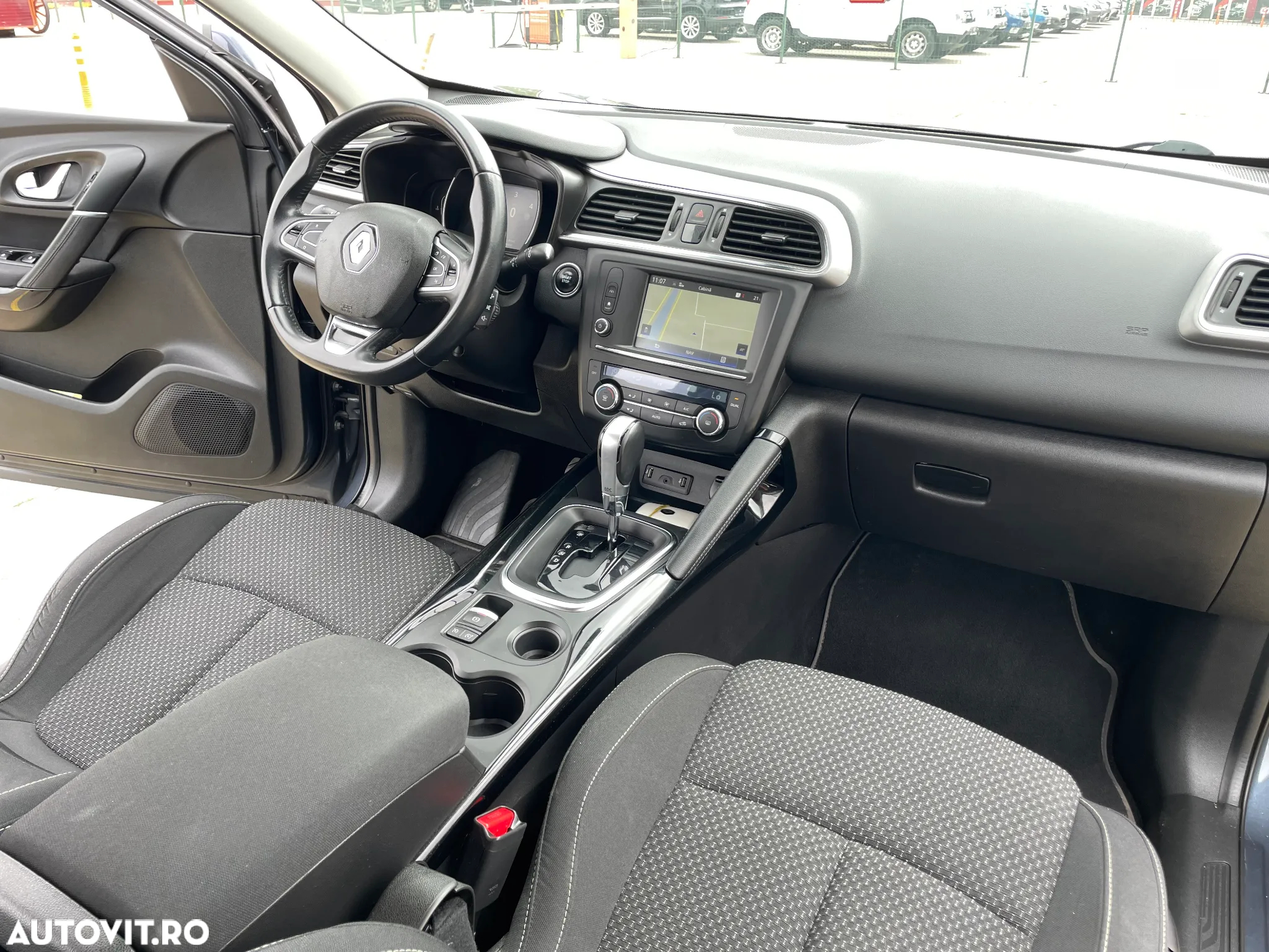 Renault Kadjar Energy dCi 110 EDC Business - 34