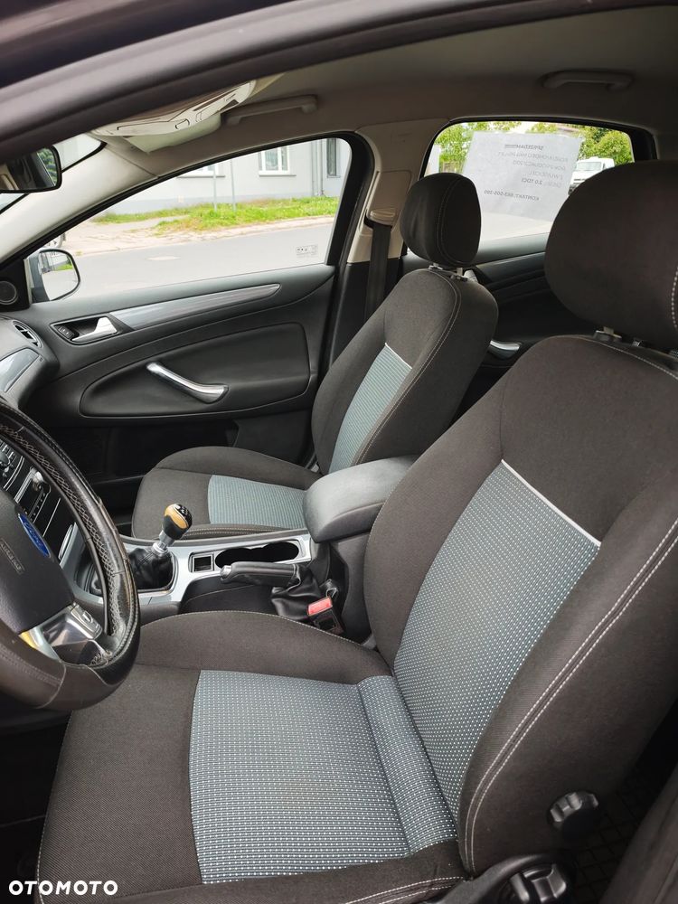 Ford Mondeo 2.0 TDCi Titanium - 5