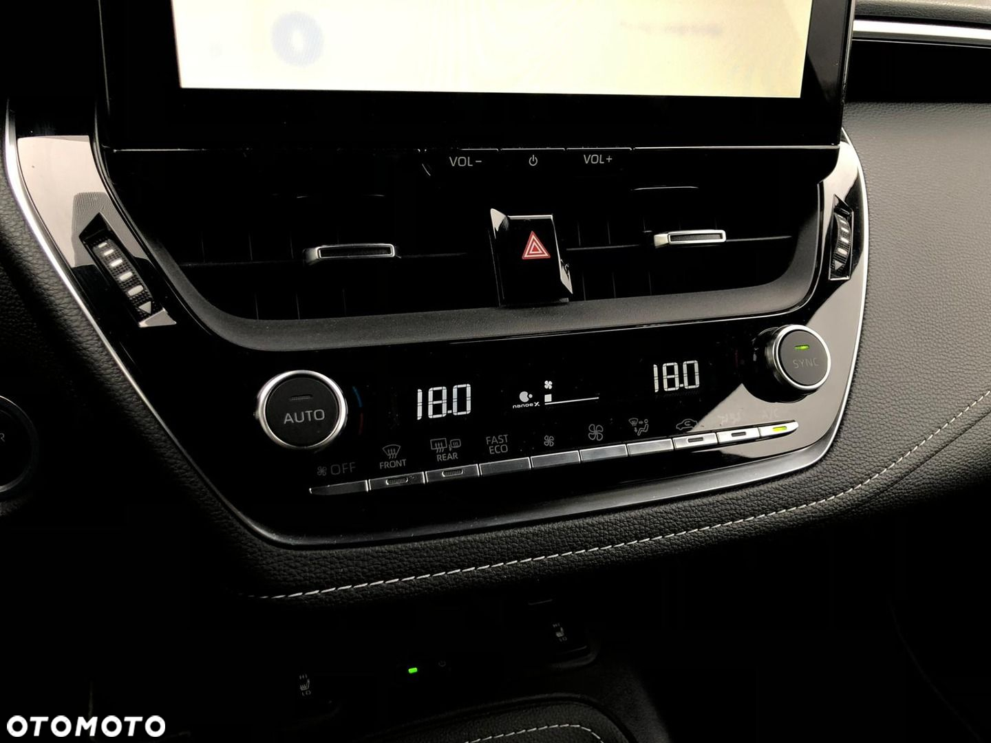Toyota Corolla 1.8 Hybrid Style - 21