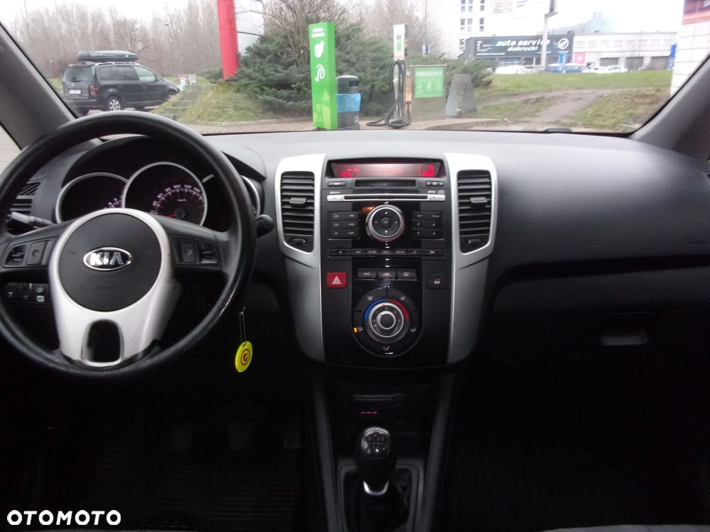 Kia Venga 1.4 S - 13