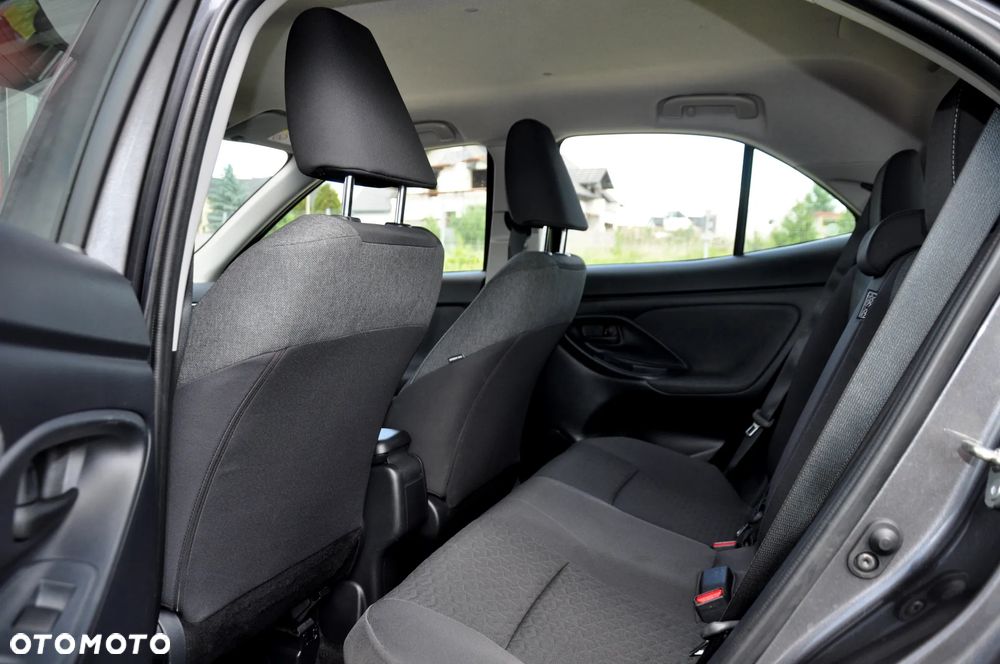 Toyota Yaris Cross Hybrid 1.5 Comfort - 27