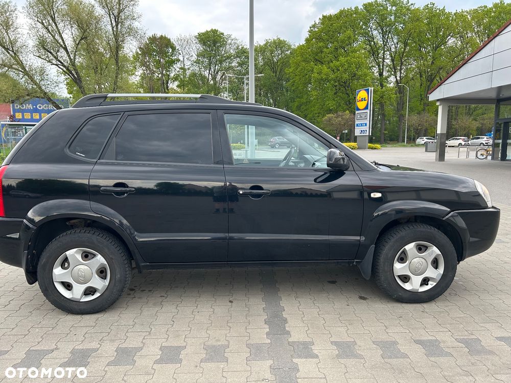 Hyundai Tucson 2.0 Comfort 2WD - 6