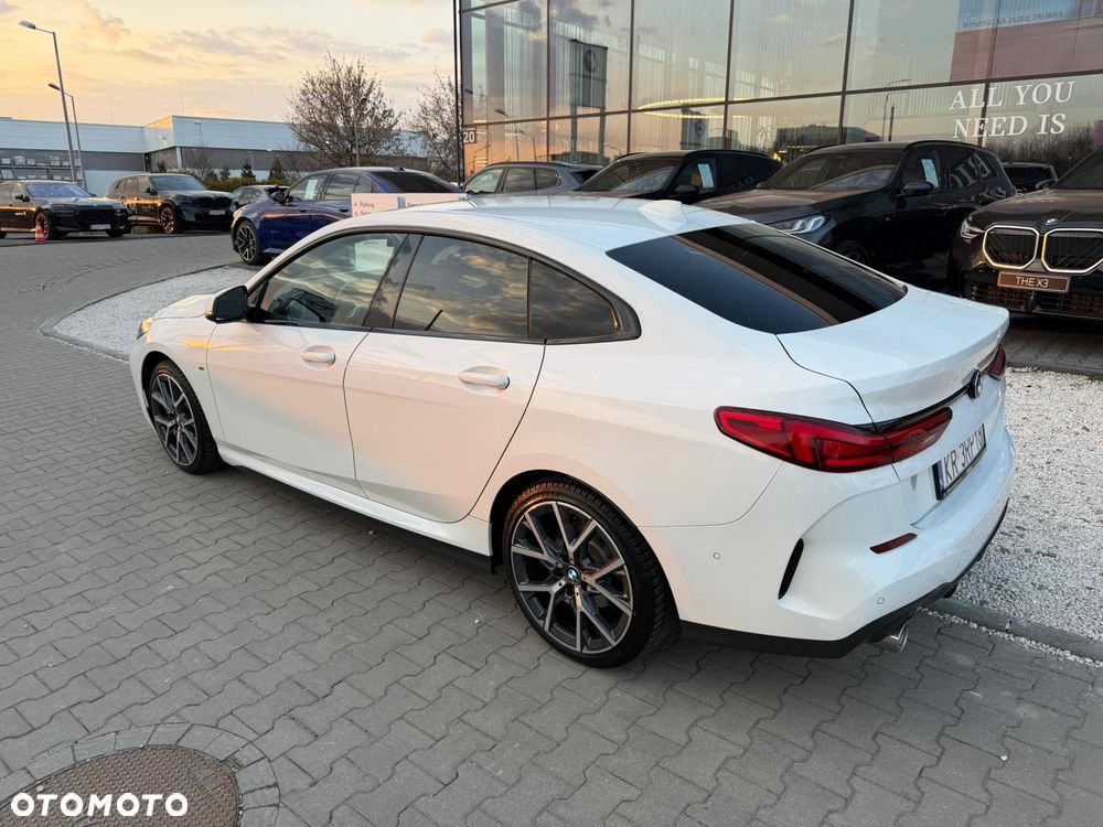 BMW Seria 2 218i M Sport - 4