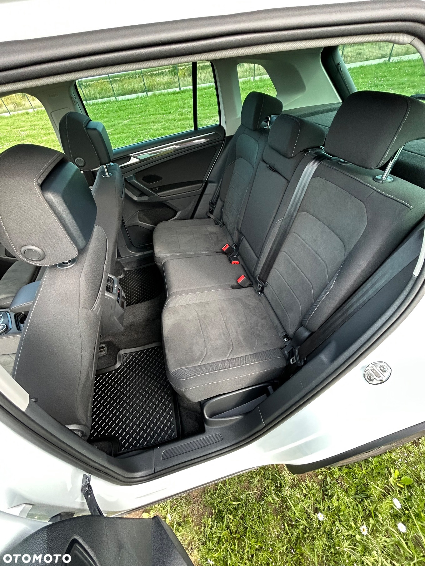 Volkswagen Tiguan 2.0 TDI SCR 4MOTION DSG Elegance - 11