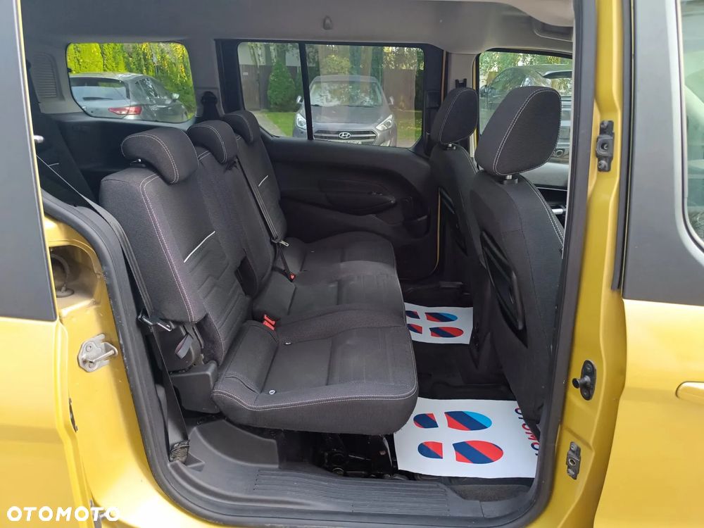 Ford Tourneo Connect Grand 1.6 EcoBoost Titanium - 35