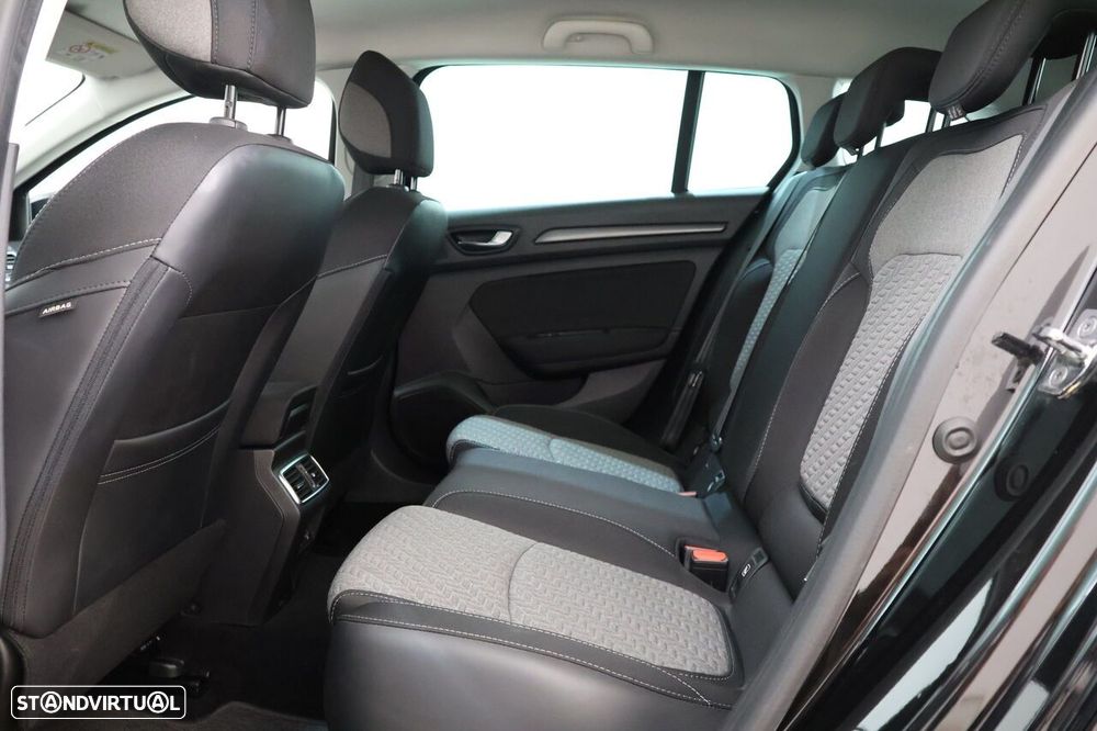 Renault Mégane Sport Tourer 1.3 TCe Limited - 9