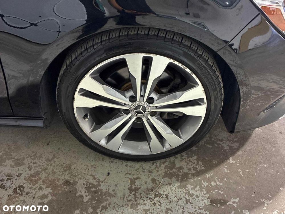 Mercedes-Benz CLA 250 4Matic 7G-DCT - 8