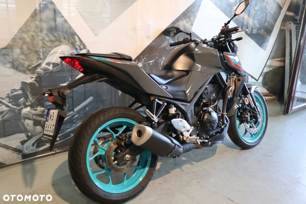 Yamaha MT - 21