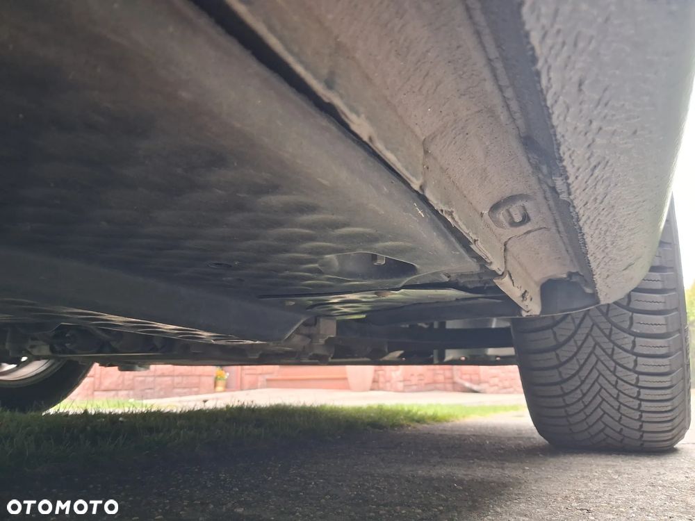 Volkswagen Golf 1.6 United - 39