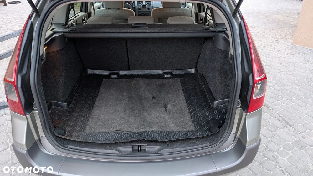 Renault Megane 1.5 dCi Confort Expression - 12