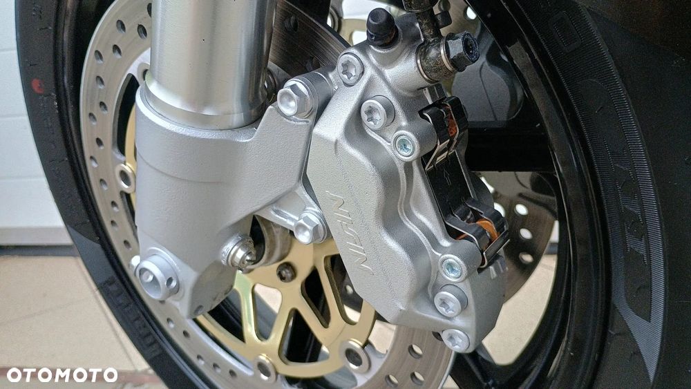 Honda CBR - 6