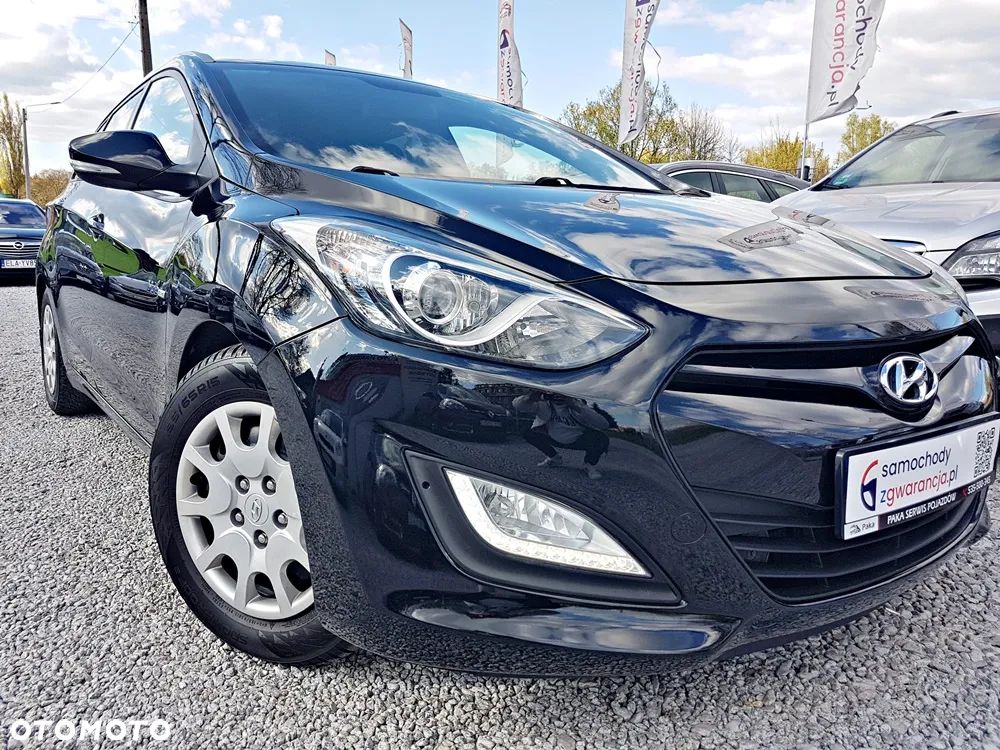 Hyundai i30 i30cw 1.6 Trend - 26
